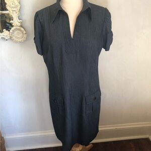 Ronni Nicole Blue pullover v-neck collar dress w/button up short sleeves Size 14